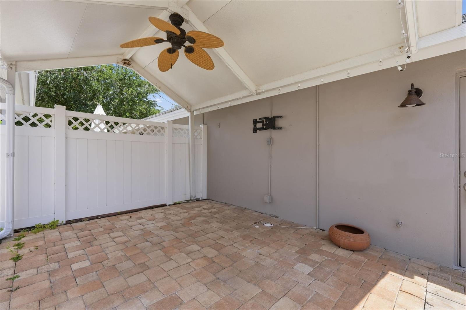10111 Hayfield Way Property Photo 48