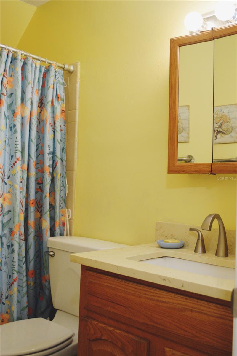 331 Sky Loch Dr W Property Photo 28