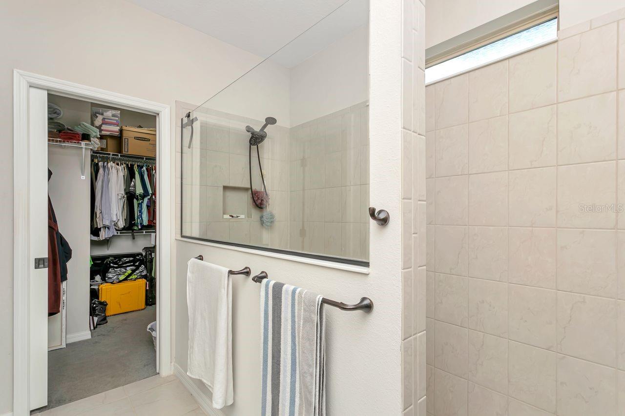 11701 Brighton Knoll Loop Property Photo 16