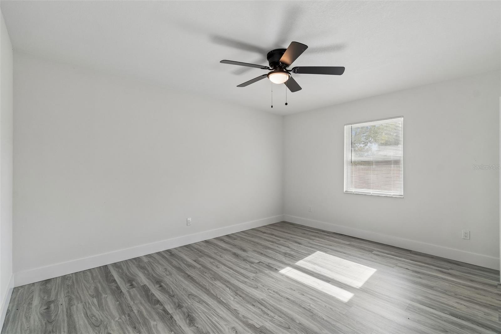 9015 Forest Oaks Blvd Property Photo 45