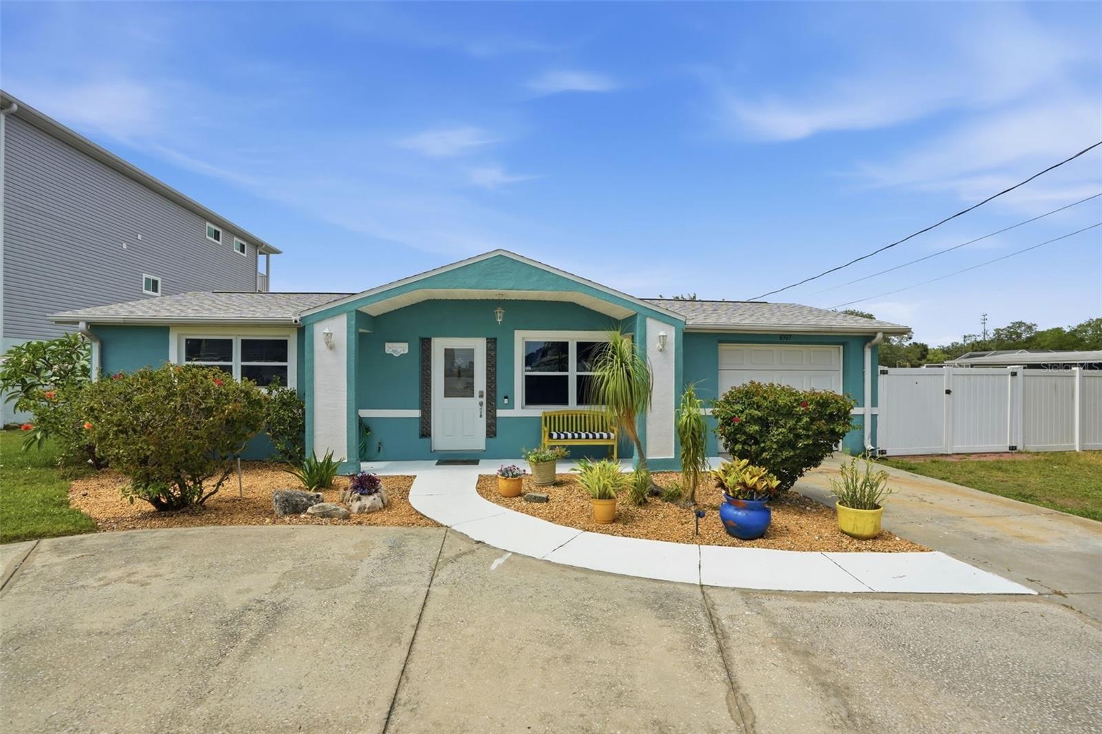 6907 Clark St Property Photo 1