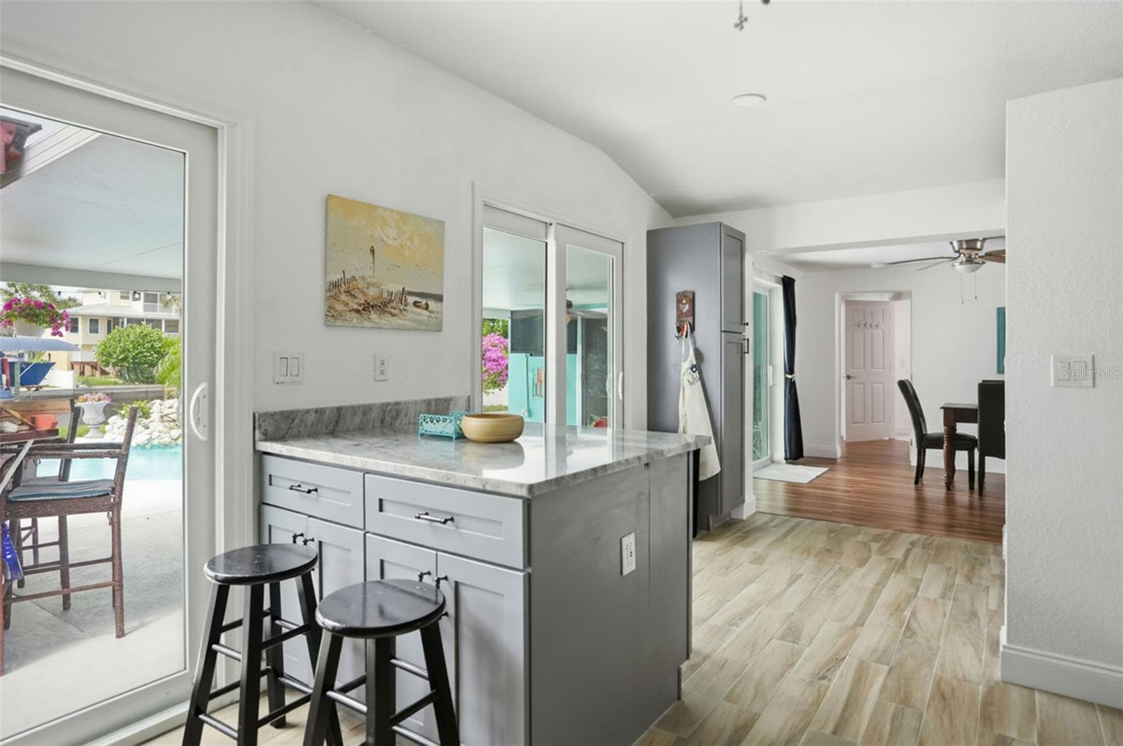 6907 Clark St Property Photo 22