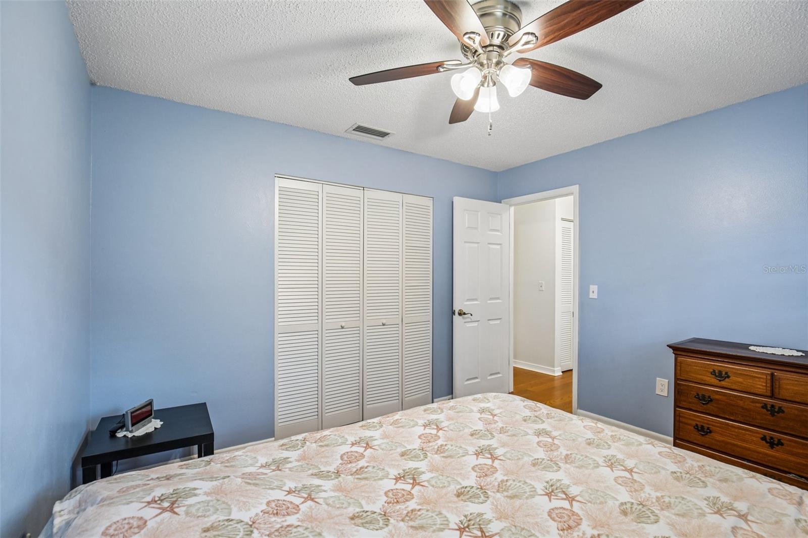 4541 Charing Cross Rd Property Photo 26
