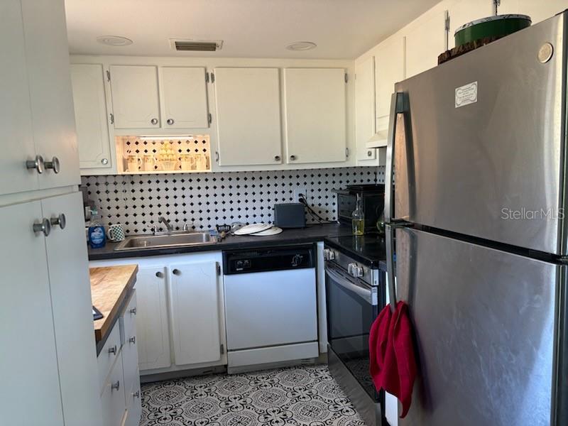 101 Cambridge Trl #200 Property Photo 18