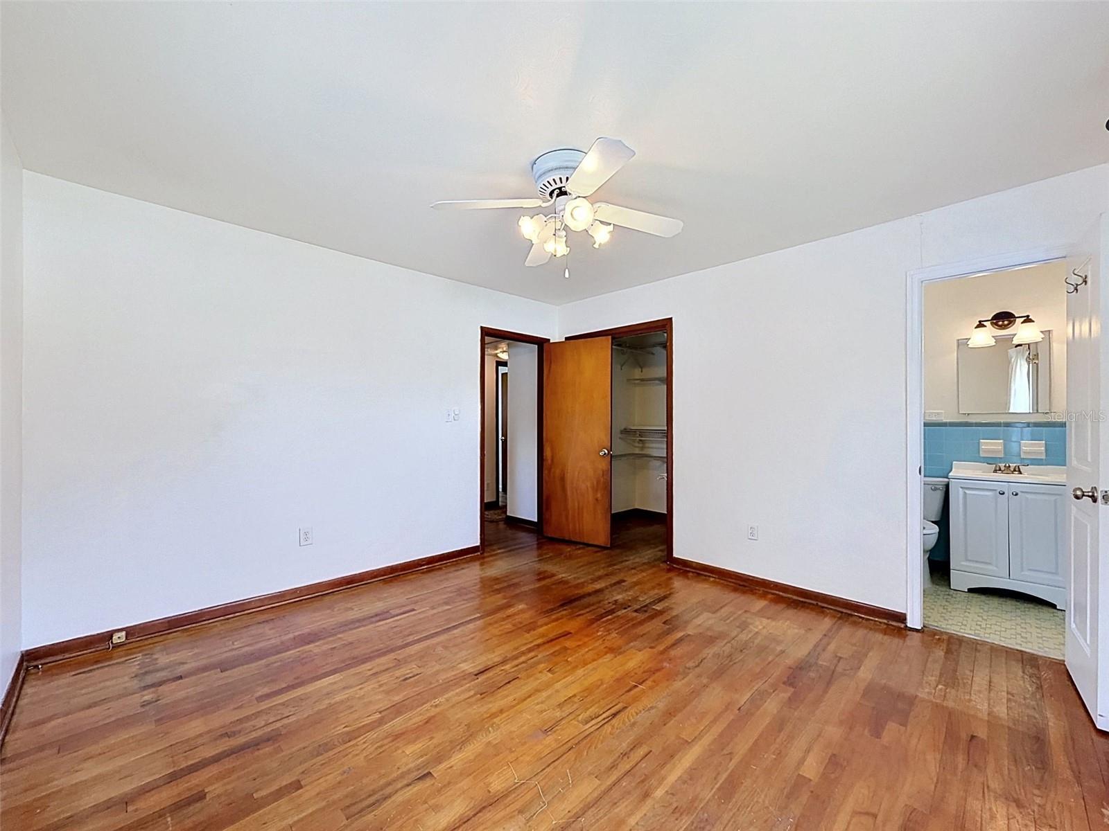 2518 W North St Property Photo 30