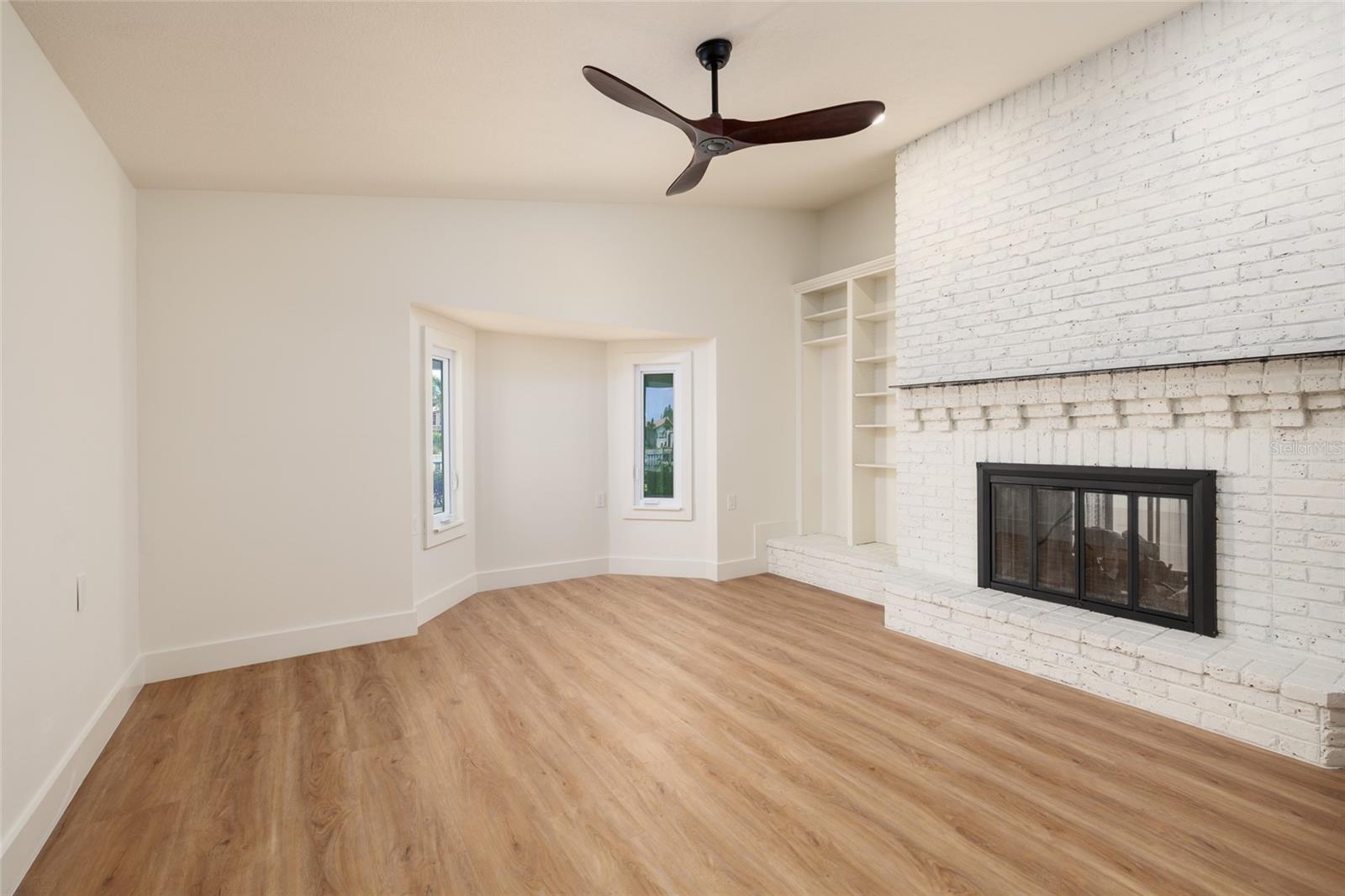 2063 Illinois Ave Ne Property Photo 26