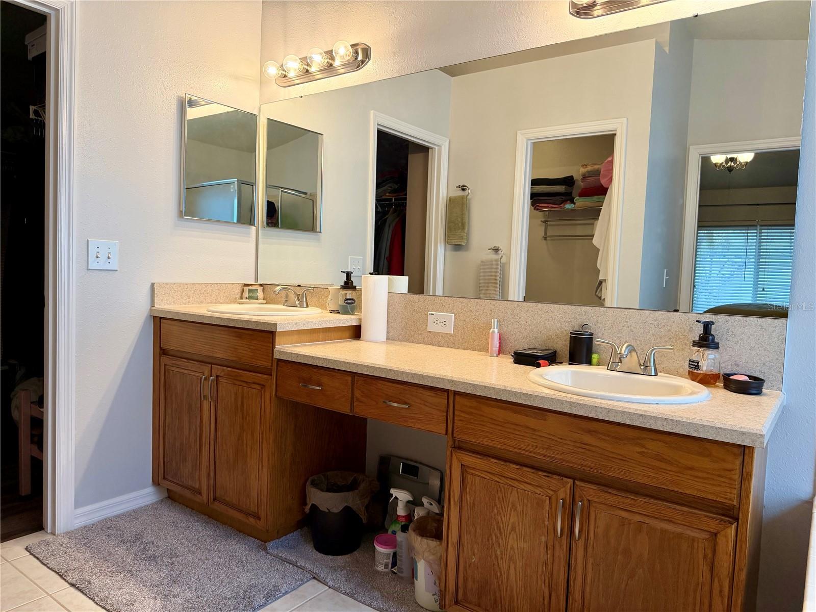 4303 Orange Ridge Ct Property Photo 27