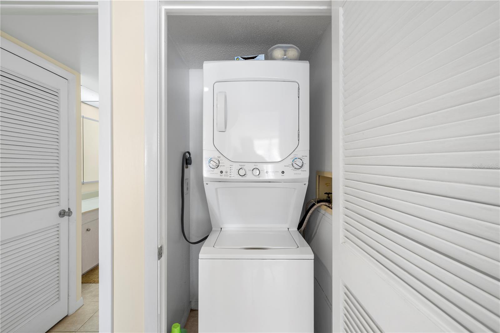 1460 Gulf Blvd #412 Property Photo 43