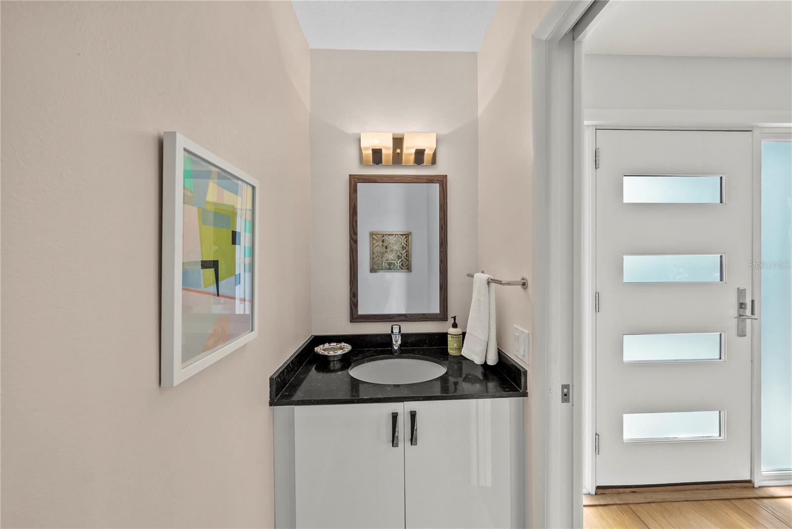 1304 Pass A Grille Way Property Photo 14