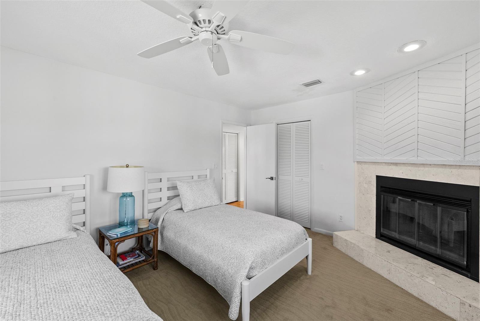 1304 Pass A Grille Way Property Photo 44