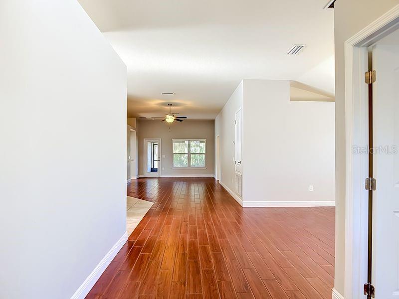 12244 Loopback Dr Property Photo 4