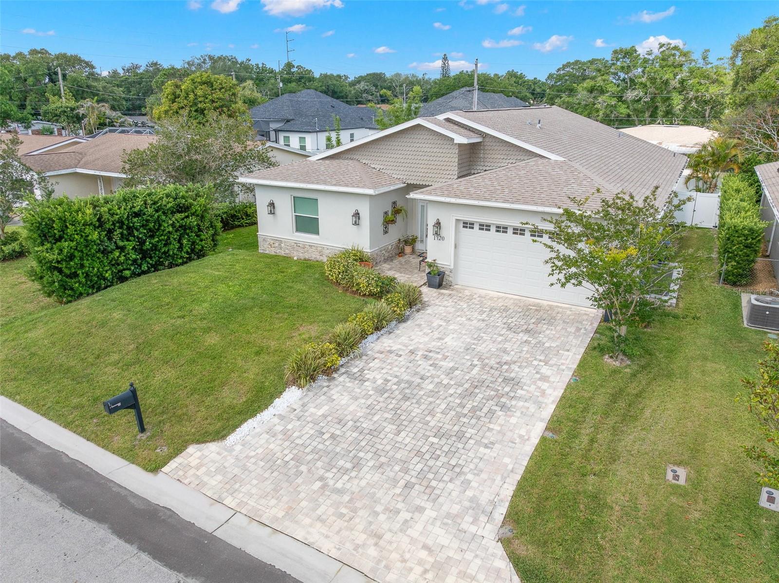 1720 Verde Dr Property Photo 1