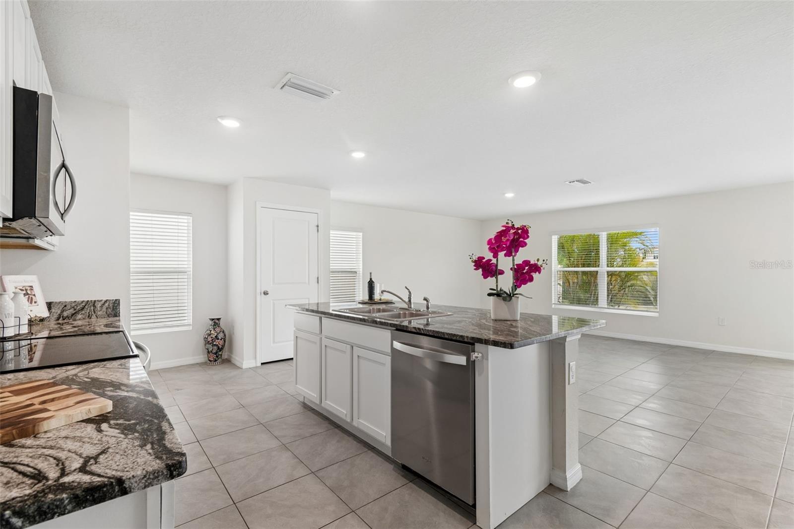 5254 Rocky Coast Pl Property Photo 14