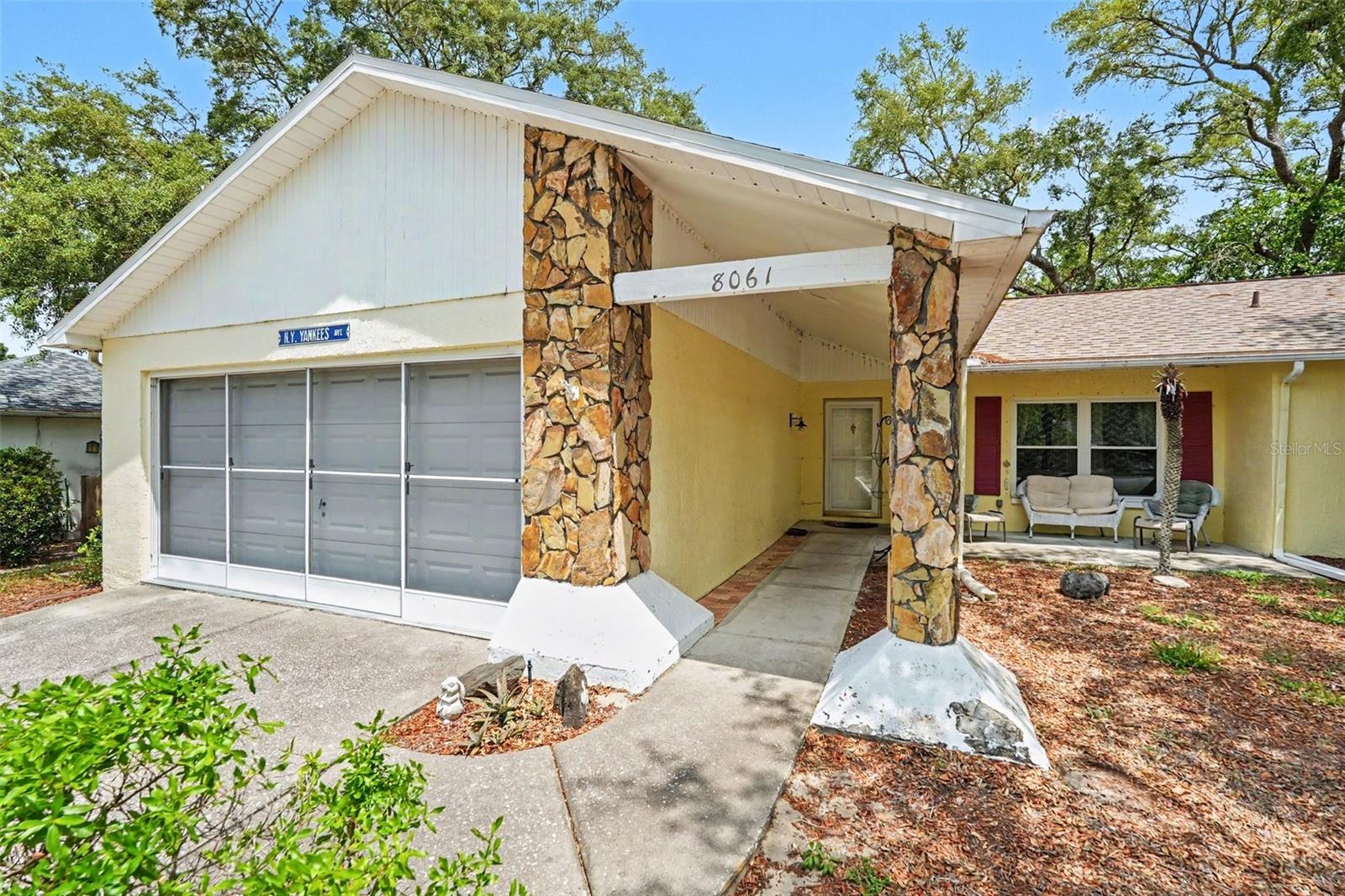 8061 Philatelic Dr Property Photo 1