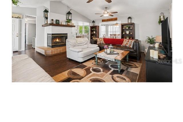 8061 Philatelic Dr Property Photo 2