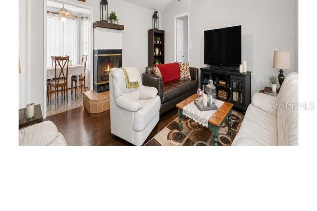 8061 Philatelic Dr Property Photo 6
