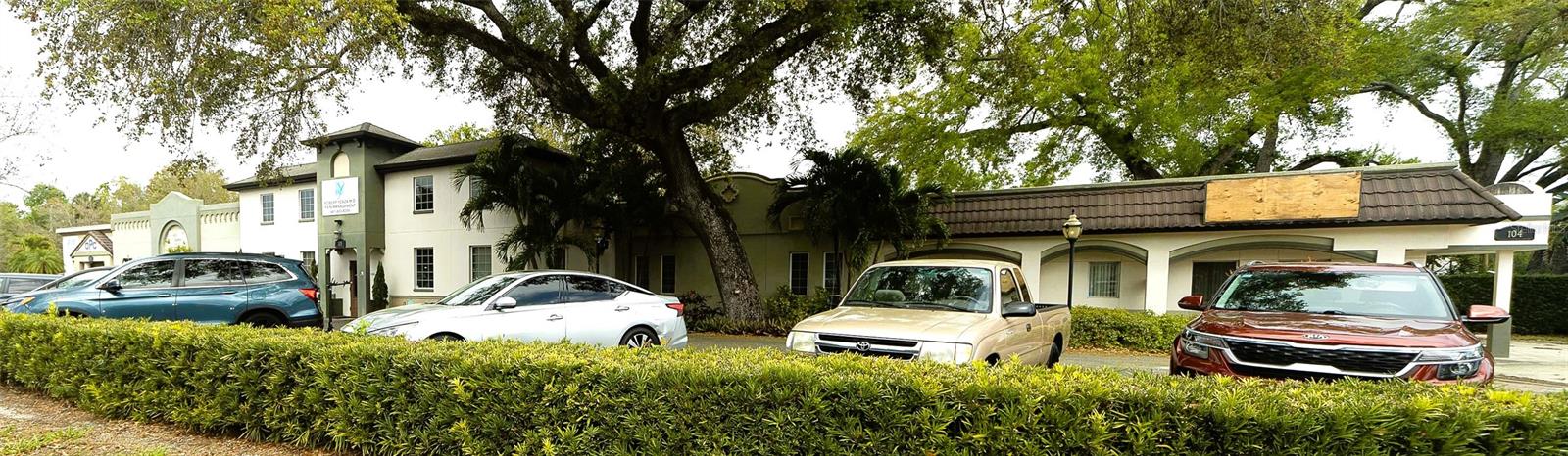 2001 Manatee Ave E #104 Property Photo 4