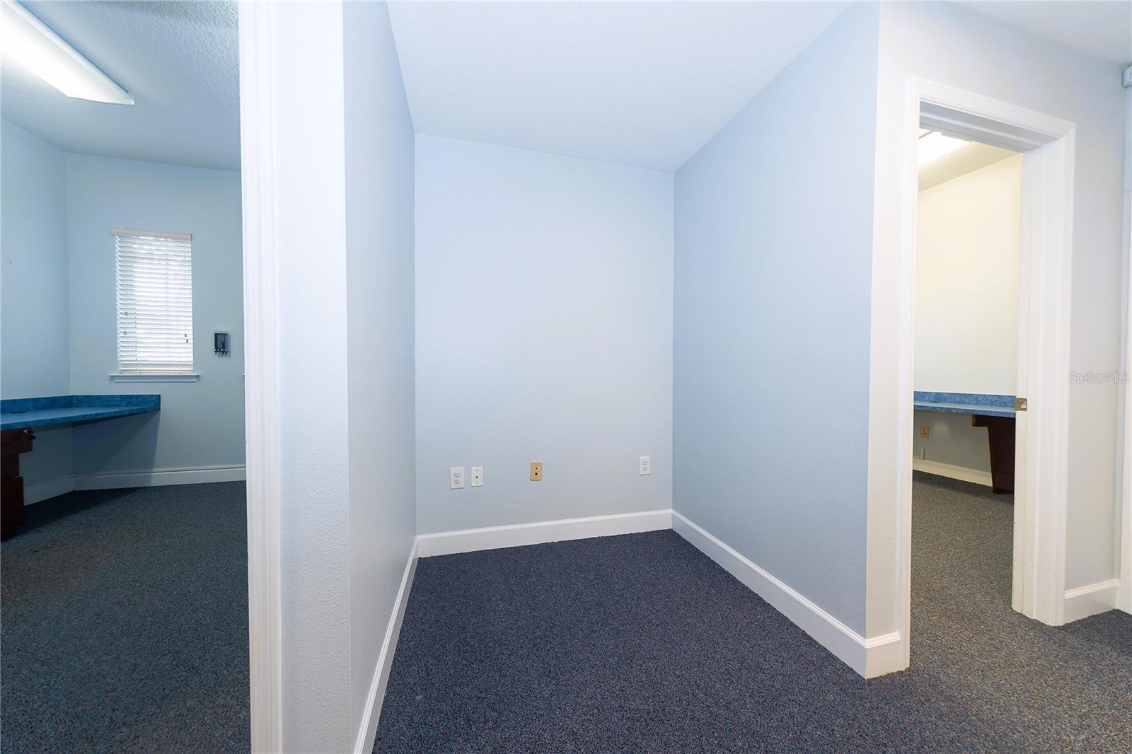2001 Manatee Ave E #104 Property Photo 26