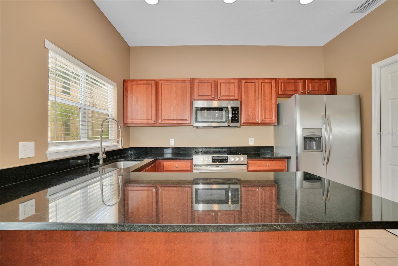 3102 Toscana Cir Property Photo 10