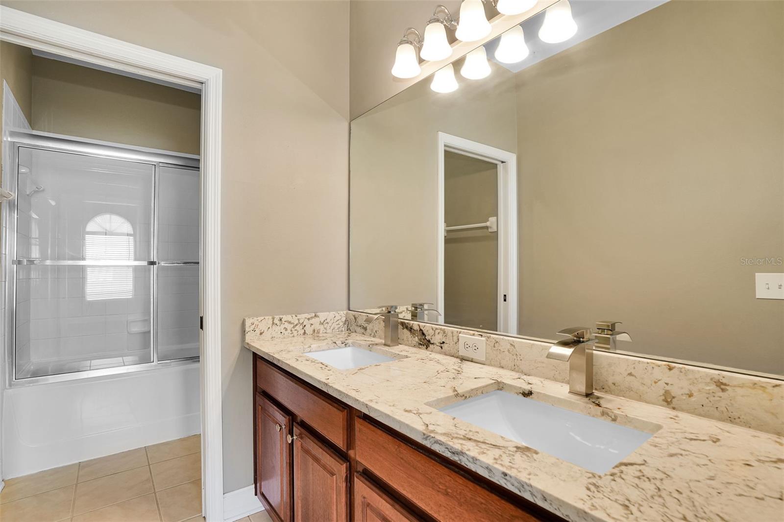 3102 Toscana Cir Property Photo 28