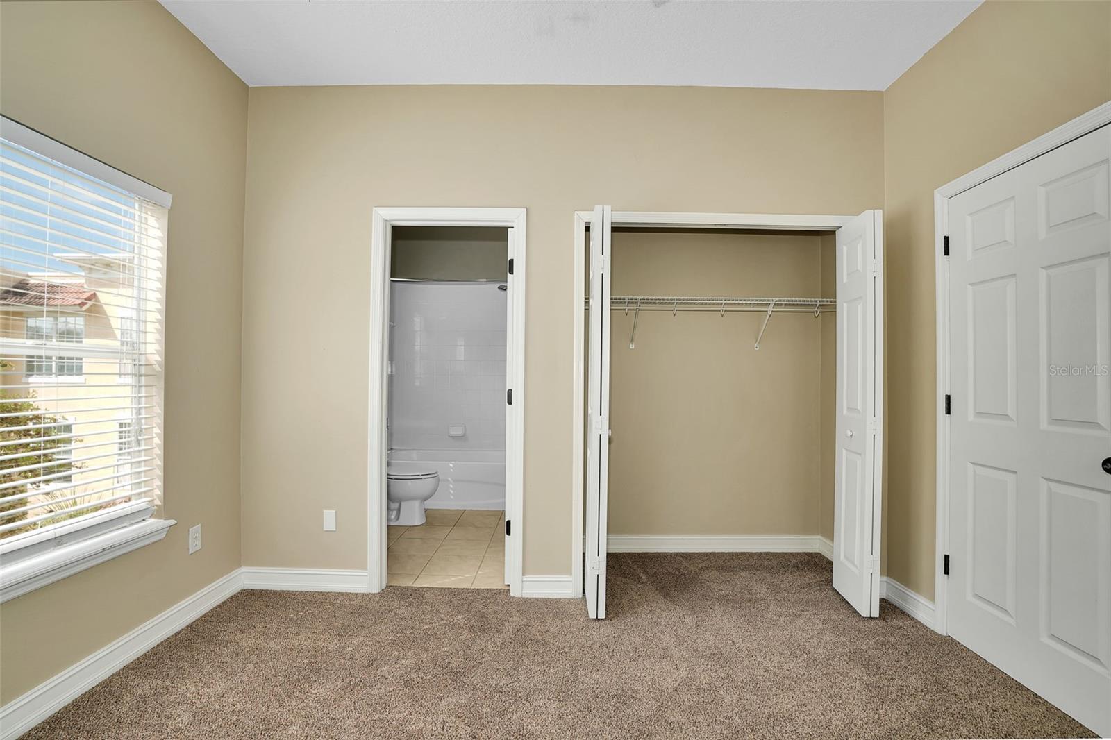3102 Toscana Cir Property Photo 33