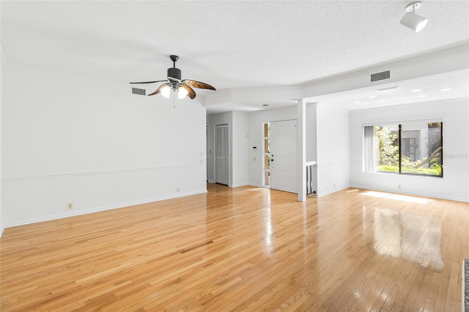 3016 Landmark Blvd #401 Property Photo 7