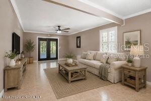 913 Candlebrook Ln Property Photo 2