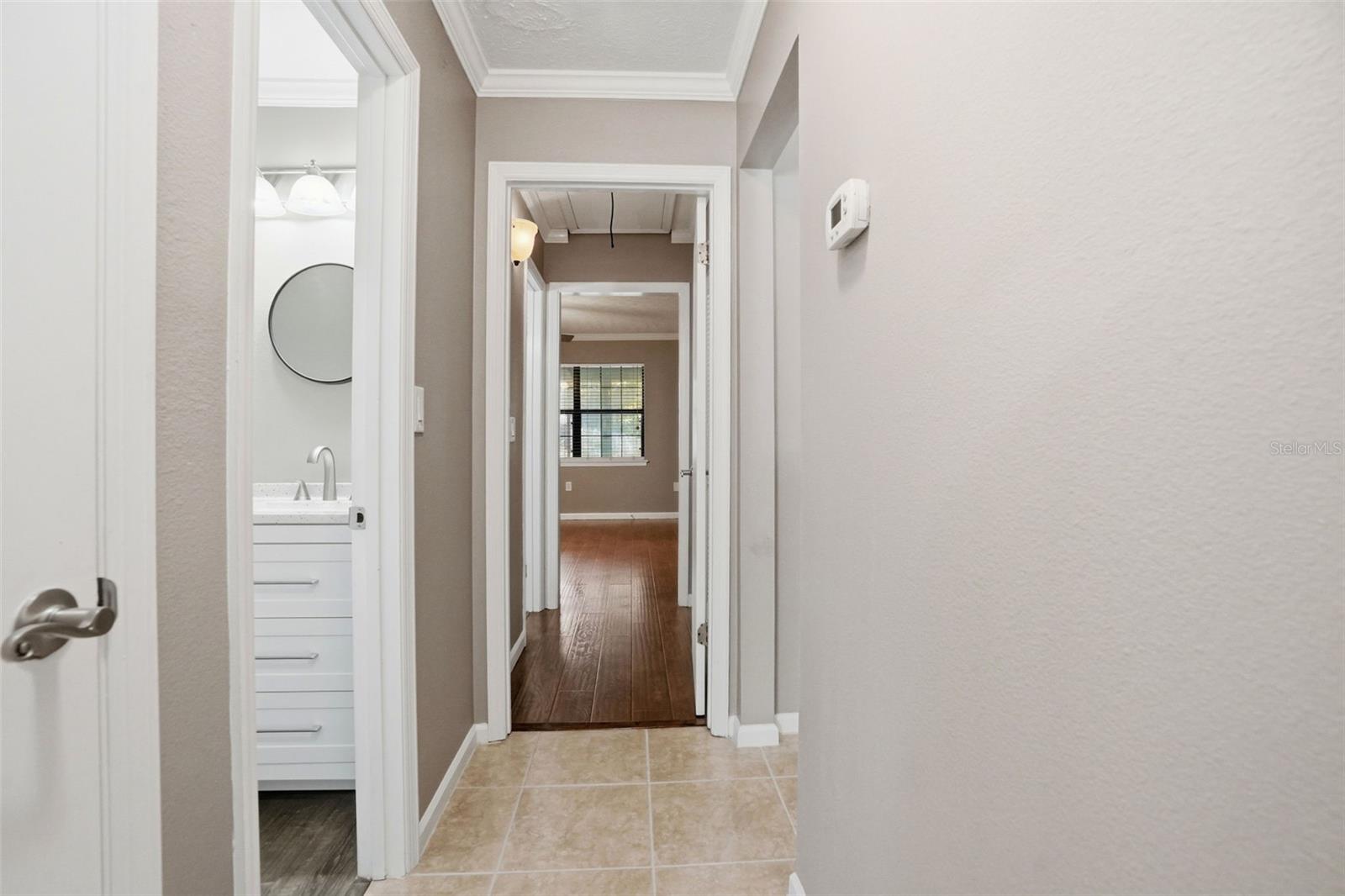 913 Candlebrook Ln Property Photo 22