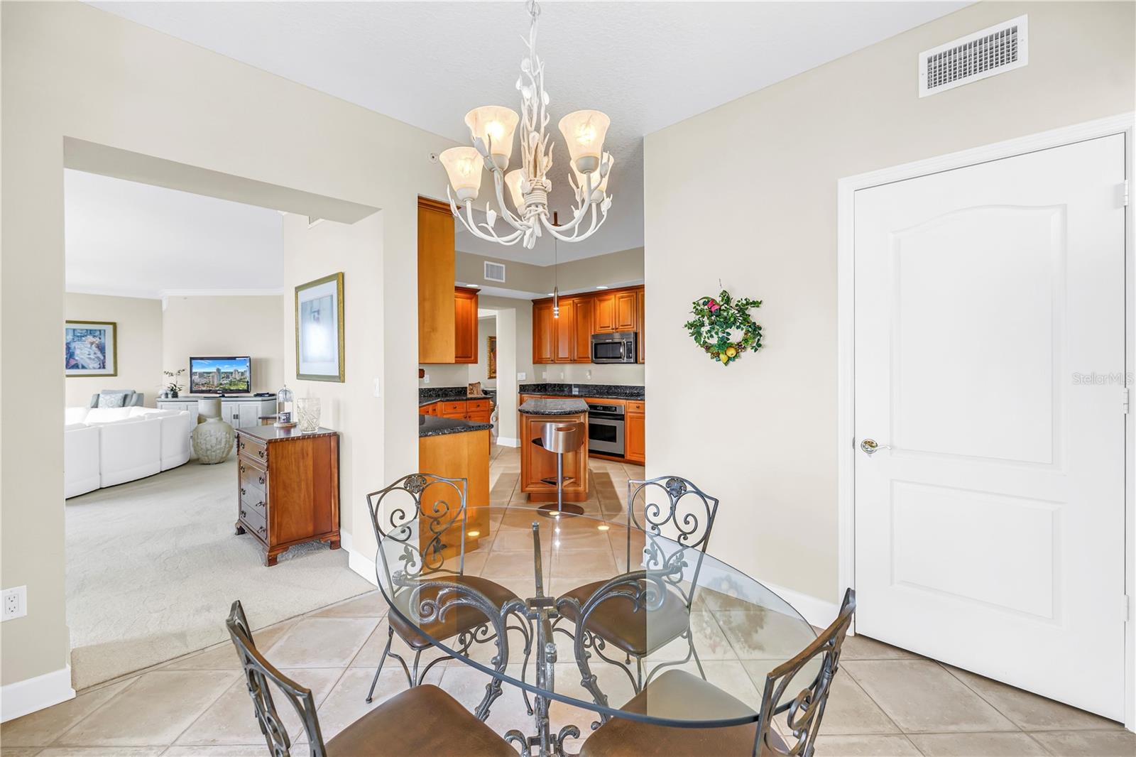 100 Beach Dr Ne #702 Property Photo 10
