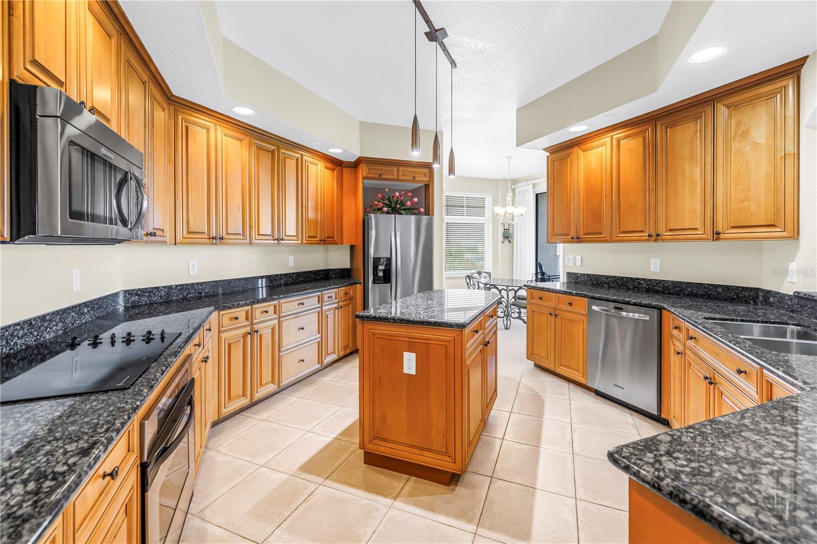 100 Beach Dr Ne #702 Property Photo 13