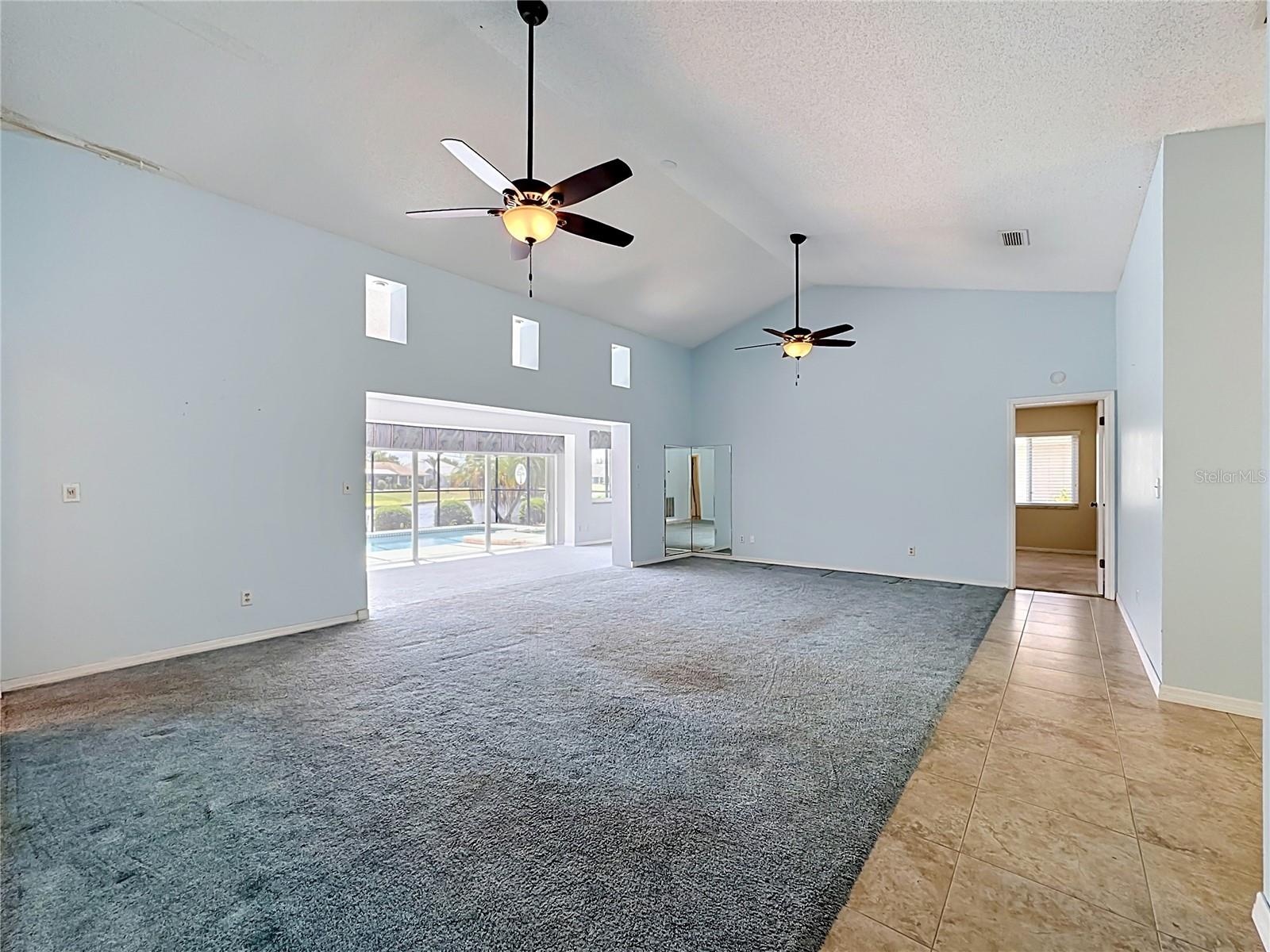 2007 Wedge Ct Property Photo 5