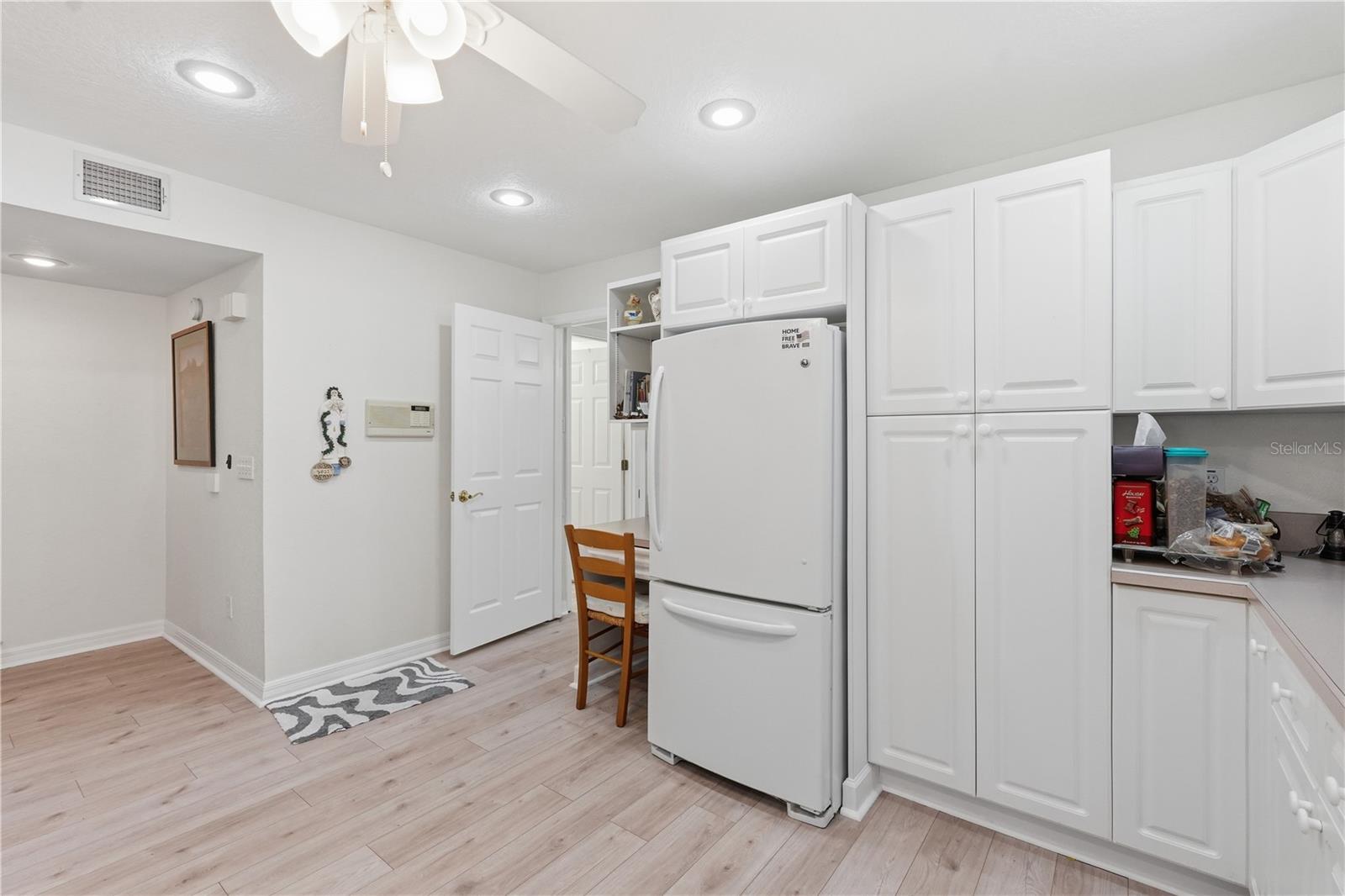 545 Pinellas Bayway S #302 Property Photo 12
