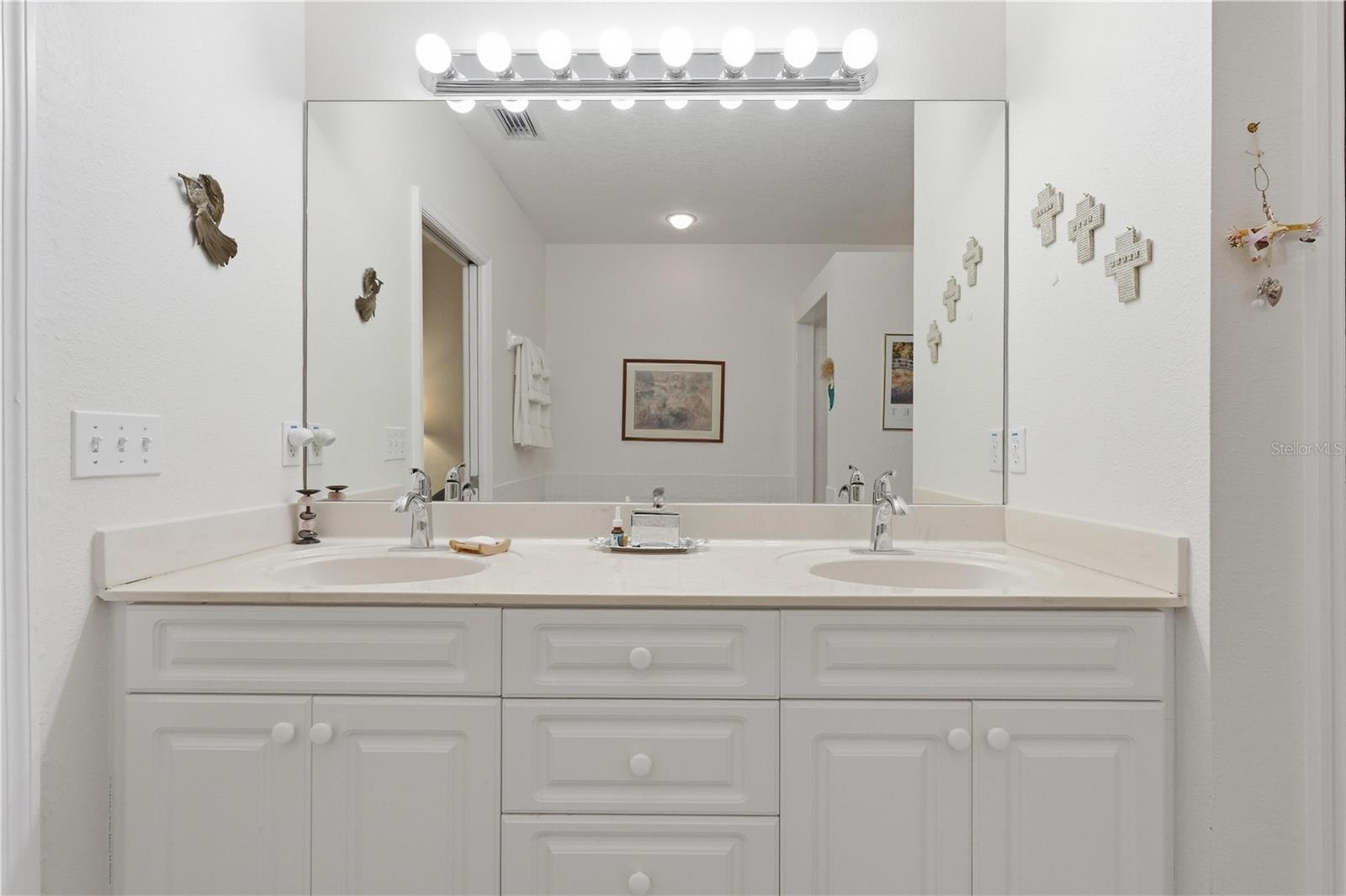 545 Pinellas Bayway S #302 Property Photo 26