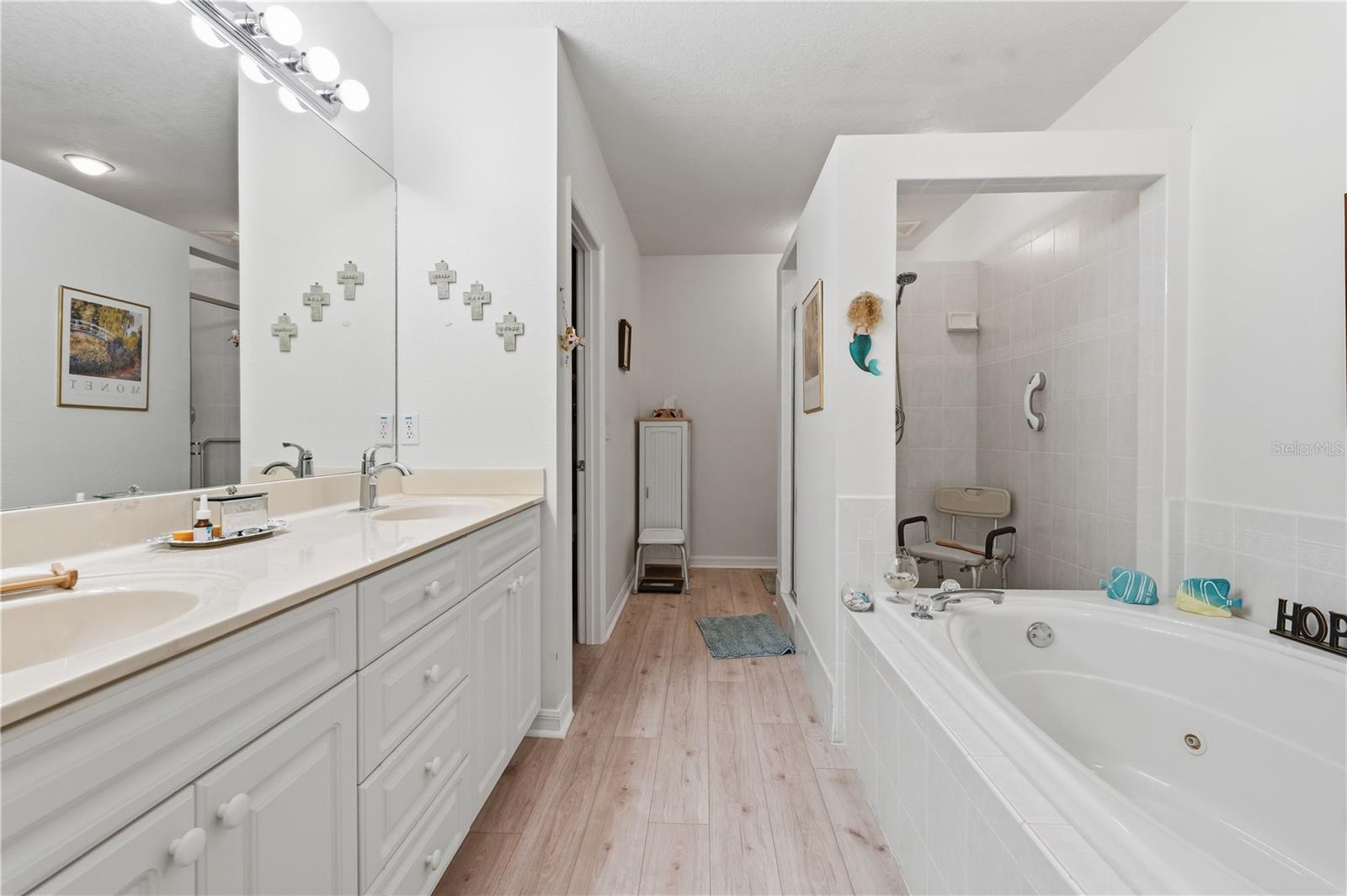 545 Pinellas Bayway S #302 Property Photo 38