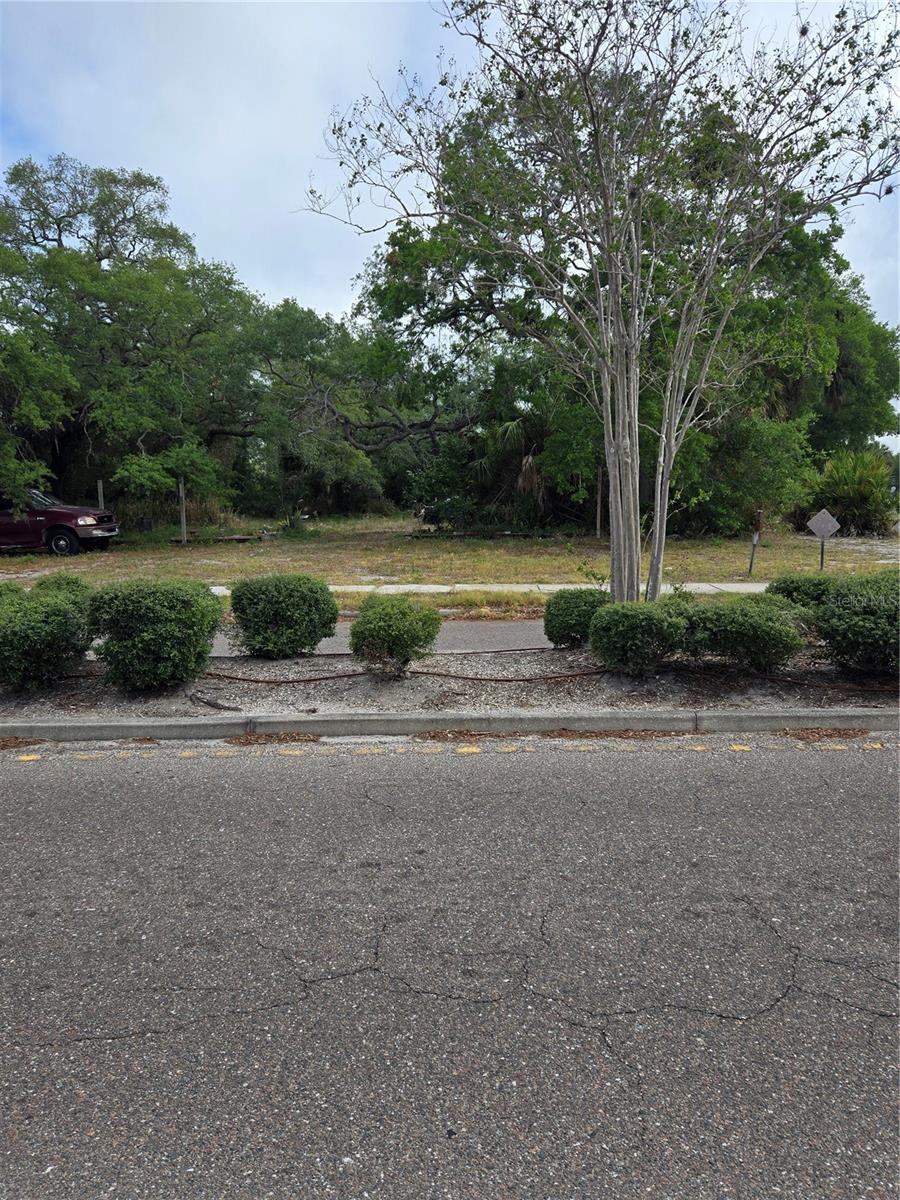 000 Marshall St Property Photo 1