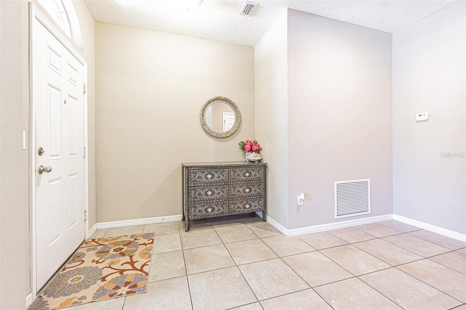 1667 Nature View Dr Property Photo 4