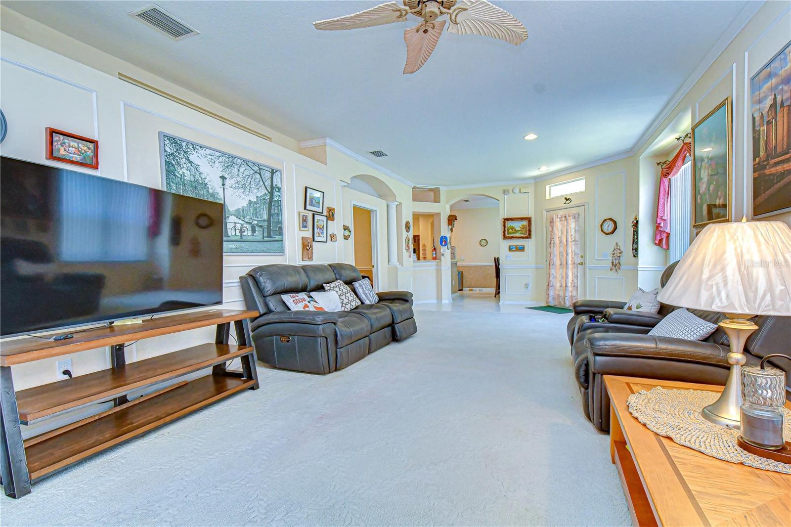 6073 Sandhill Ridge Dr Property Photo 7