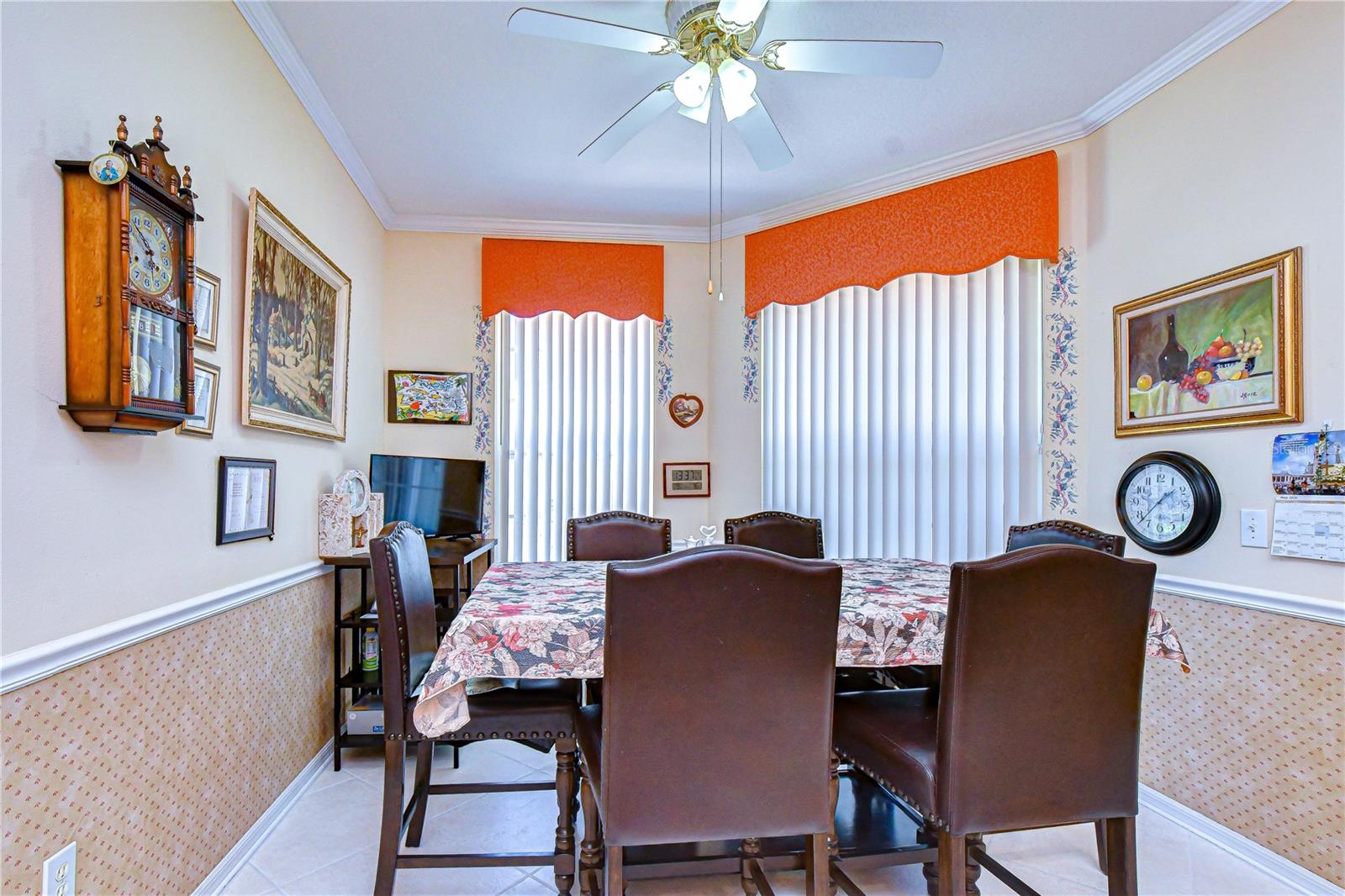 6073 Sandhill Ridge Dr Property Photo 8