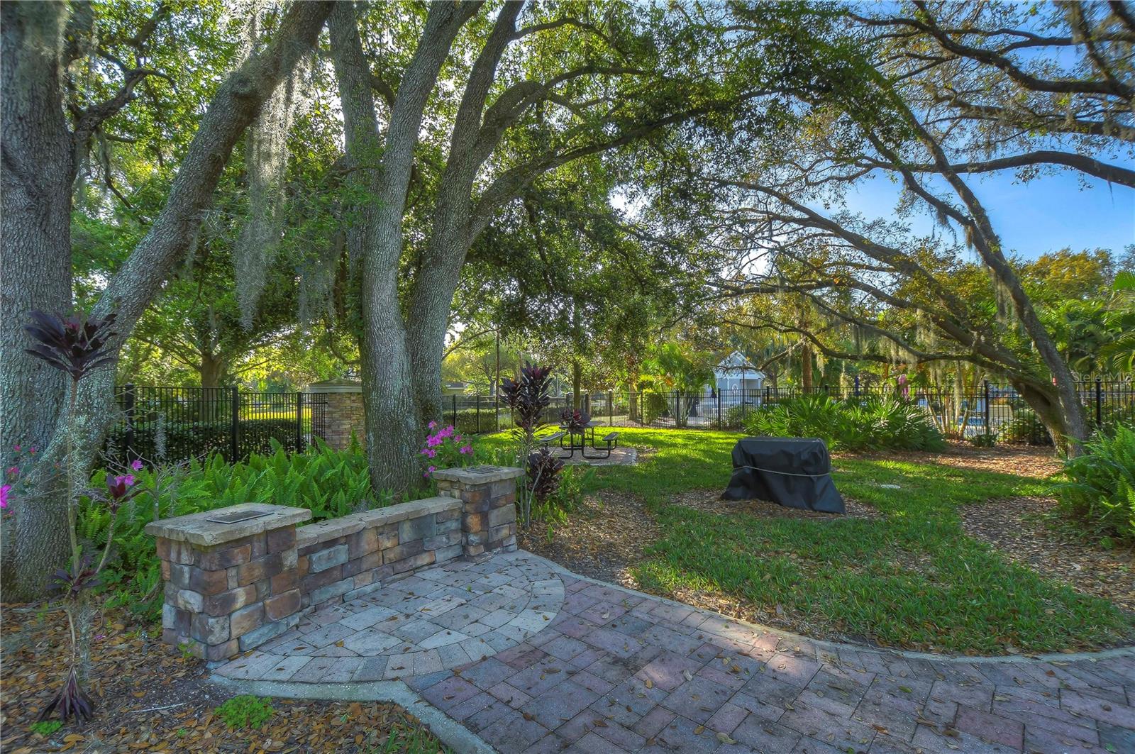 6073 Sandhill Ridge Dr Property Photo 28