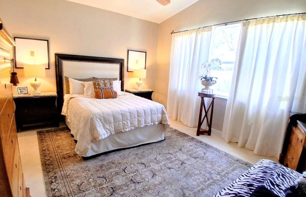 6642 41st Street Cir E Property Photo 12
