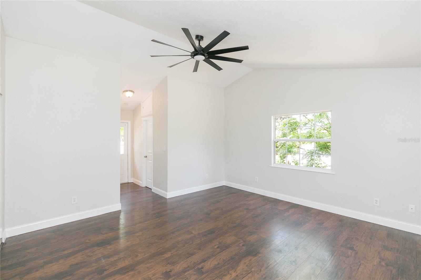 13410 Lee St Property Photo 21