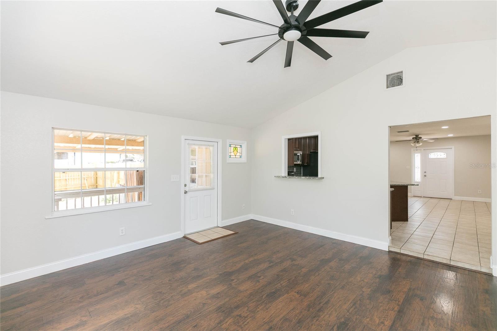 13410 Lee St Property Photo 23