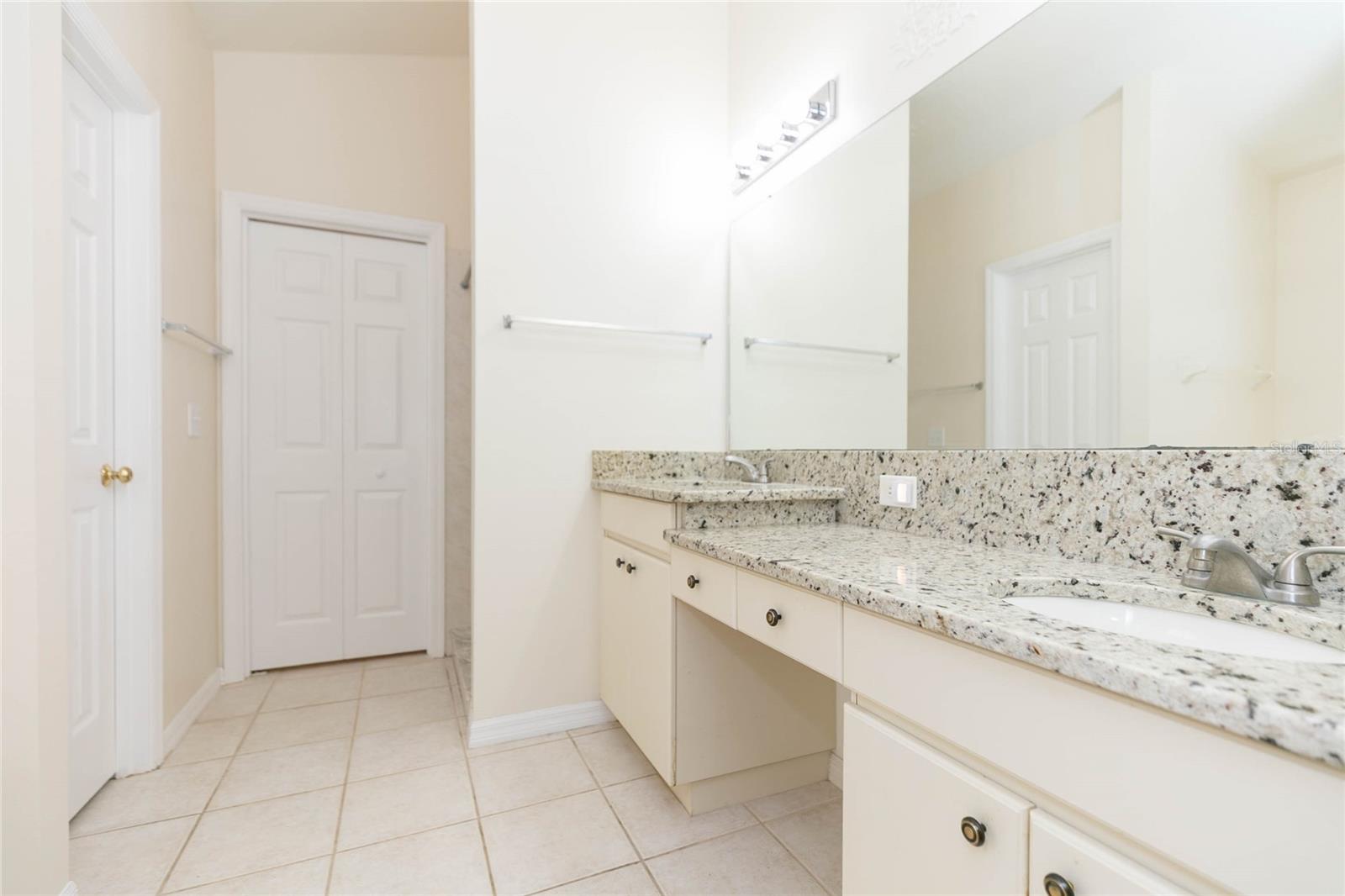 22704 Roderick Dr Property Photo 28
