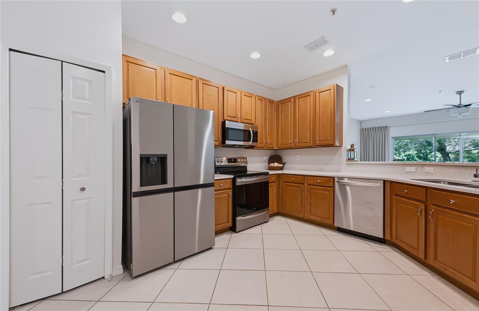 11235 Kapok Grand Cir Property Photo 4