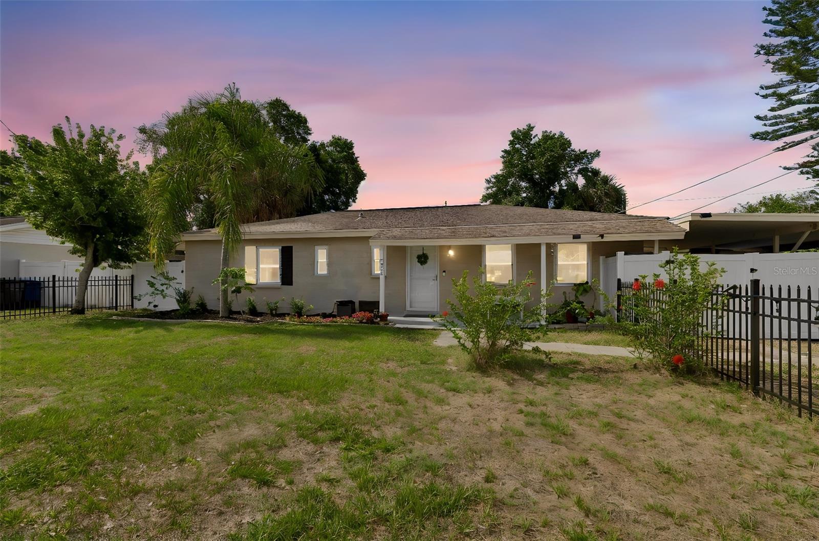 3912 W LEILA AVE
