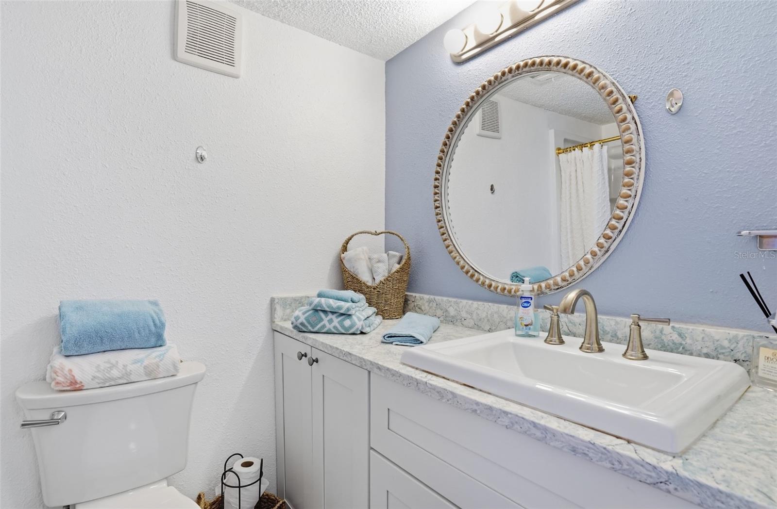 155 Medallion Blvd #e Property Photo 20