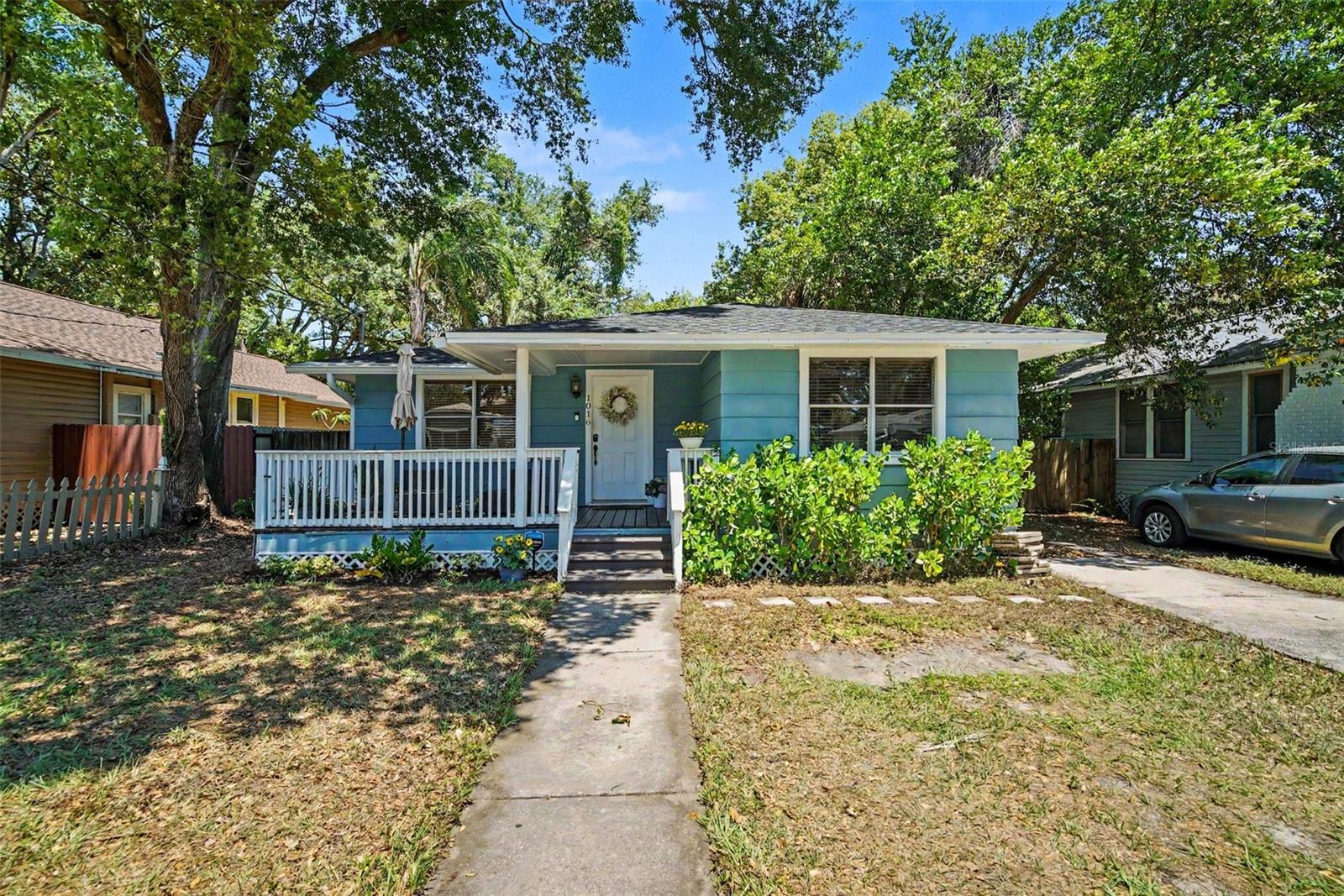 1016 E Emma St Property Photo 29
