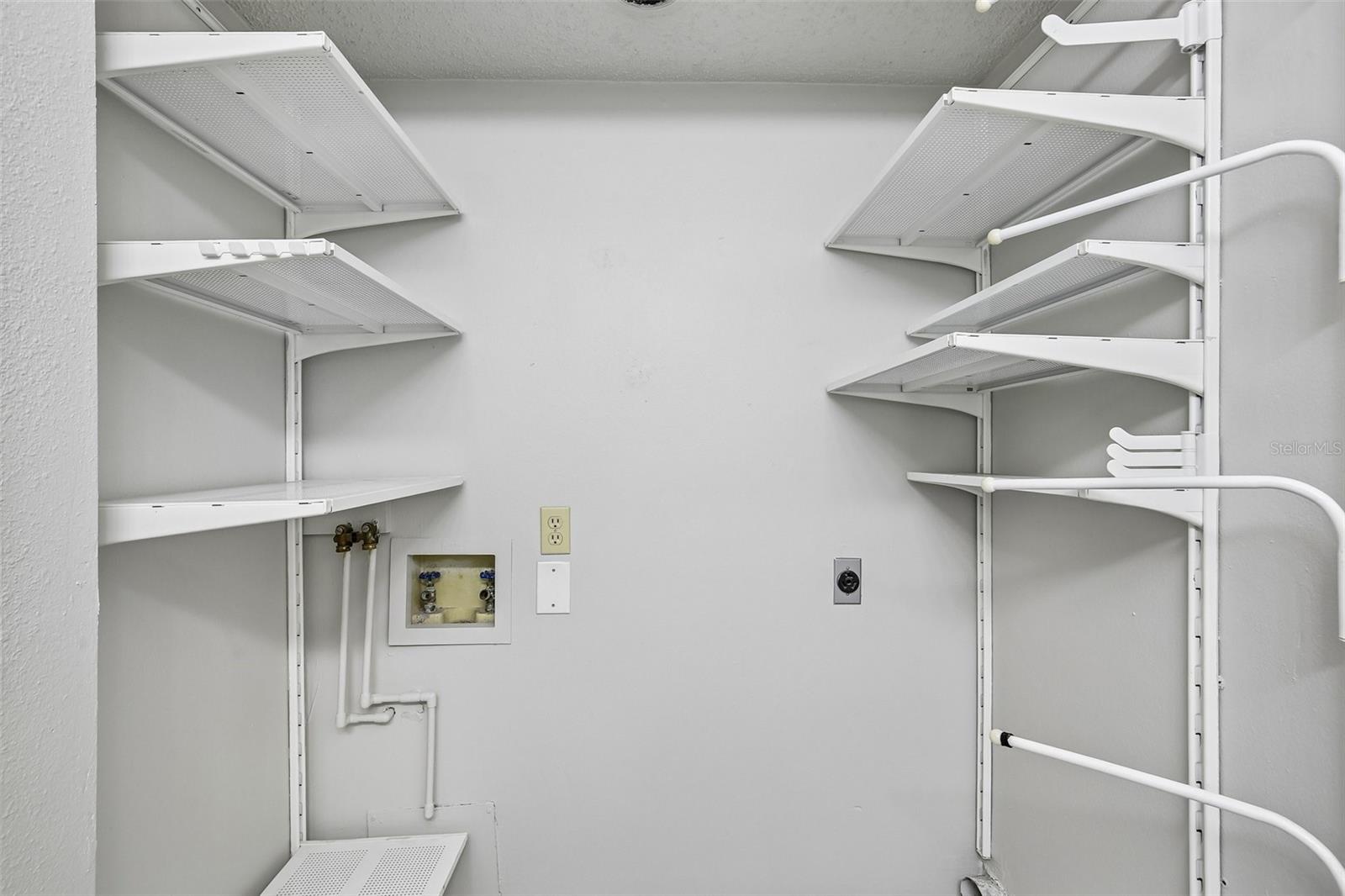 1006 Cicero Ln Property Photo 13