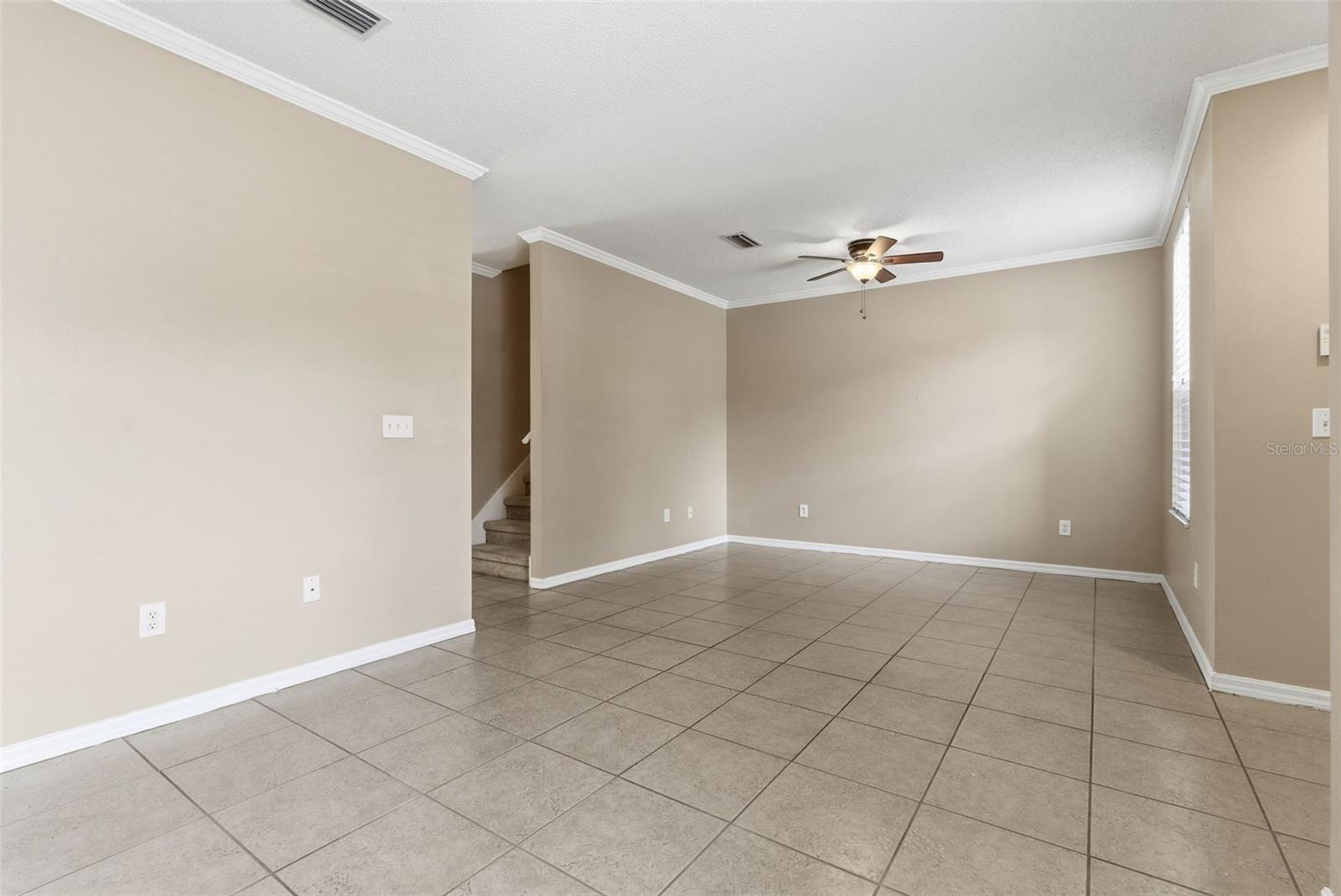 1415 Sedgwick Dr Property Photo 9