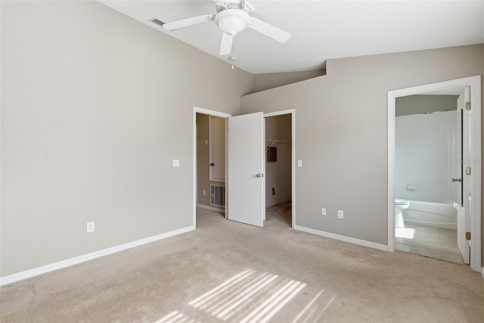 1415 Sedgwick Dr Property Photo 29